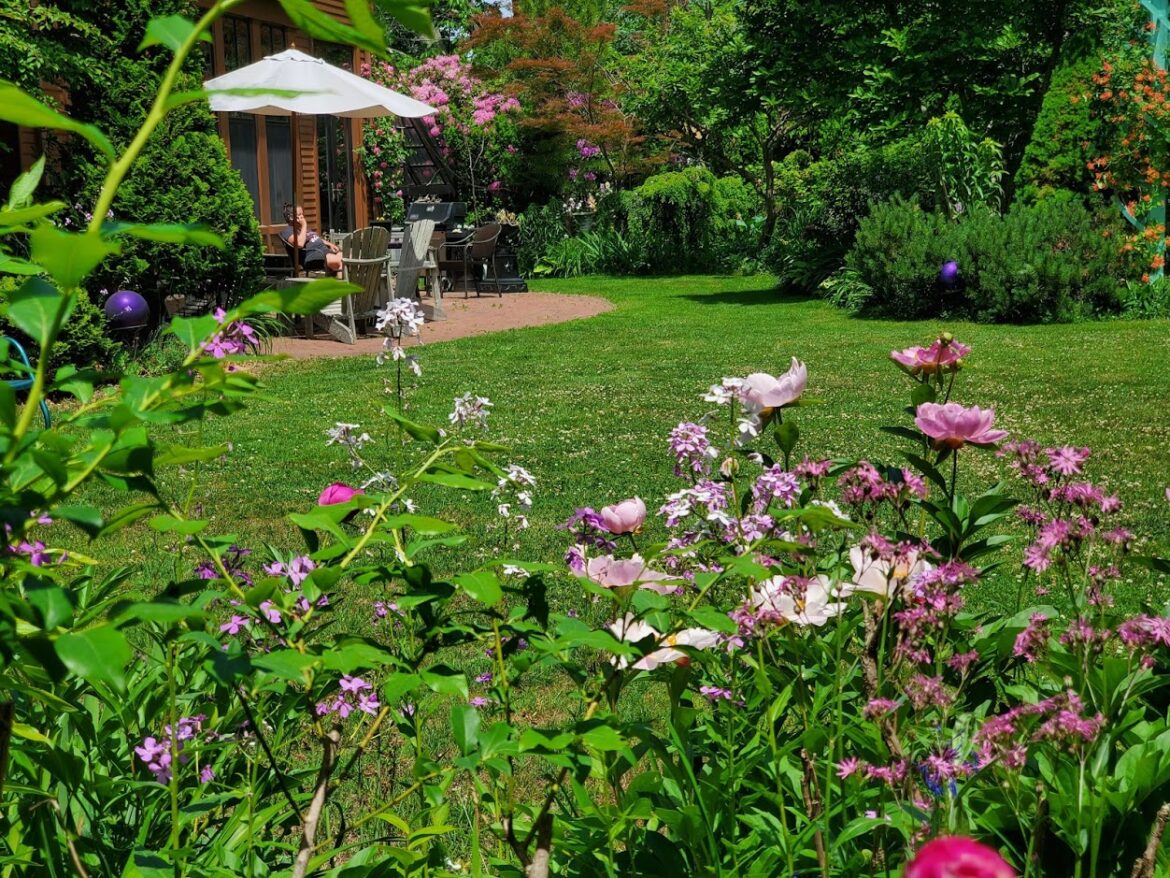 Exterior and Grounds